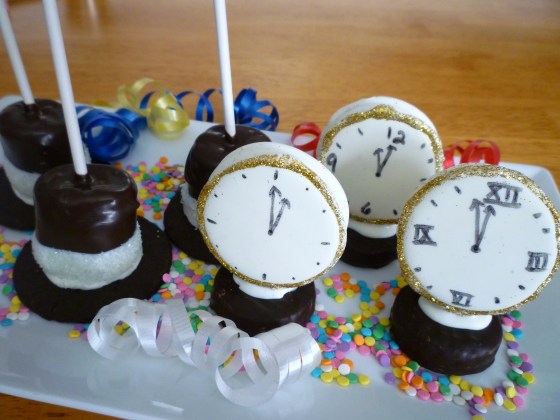 sugar top hats clocks