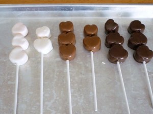 Chocolate heart pops