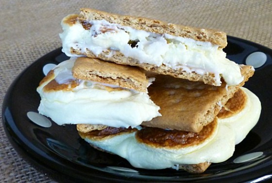White chocolate lemon s'mores