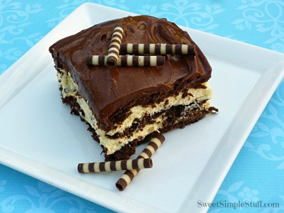chocolate vanilla eclair cake