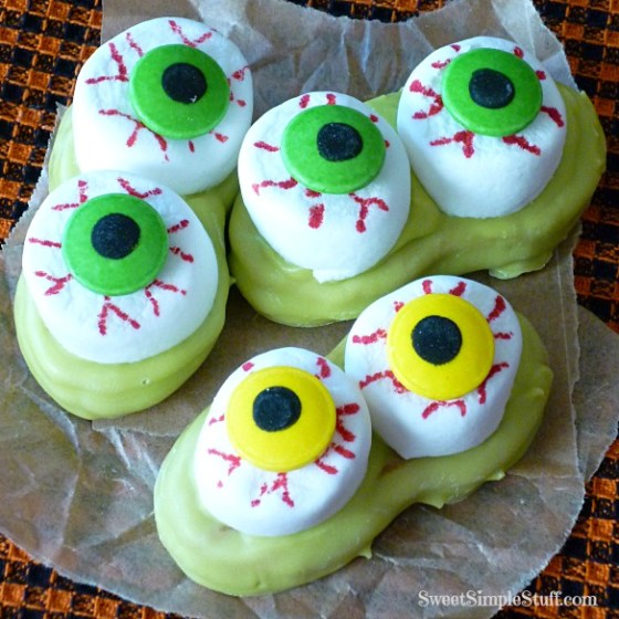 Nutter Butter Eyeballs