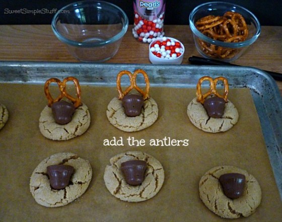 peanut butter blossom reindeer