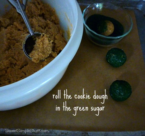 peanut butter wreath cookies