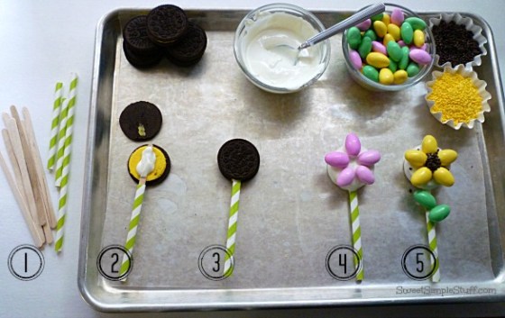 Oreo Almond Flowers  SweetSimpleStuff