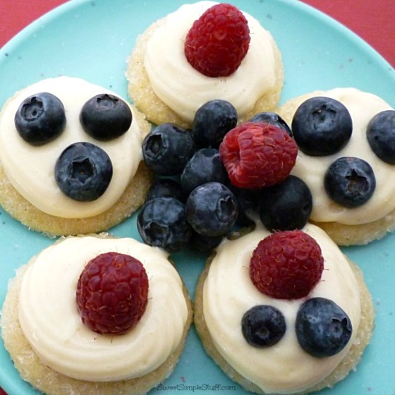 lemon berry sugar butter cookie