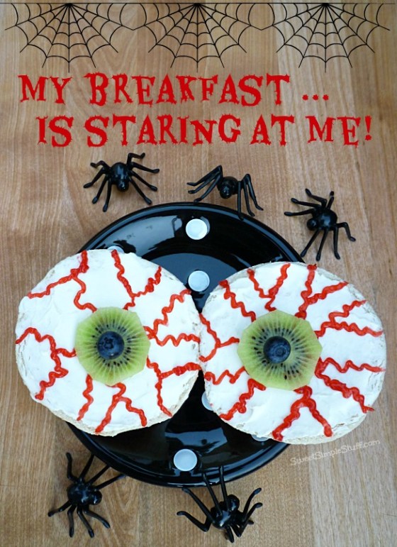 Breakfast Eyes, bagels - SweetSimpleStuff.com
