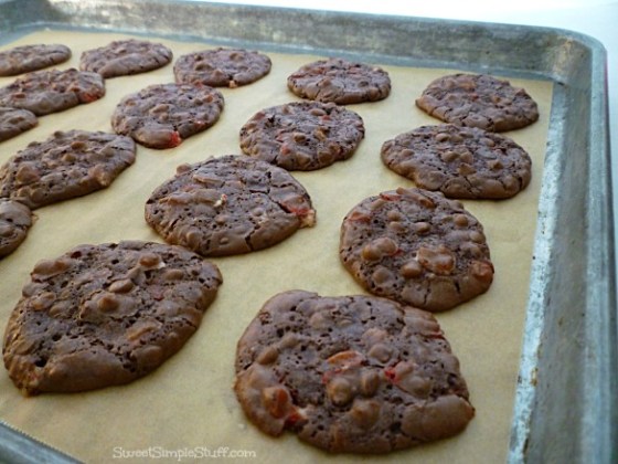 double chocolate peppermint cookies - SweetSimpleStuff.com