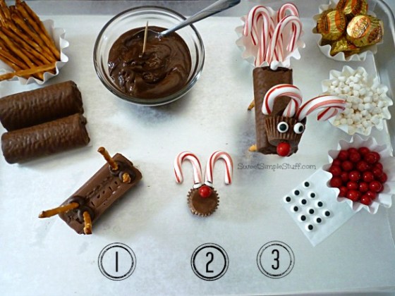 Swiss Roll Reindeer - SweetSimpleStuff.com