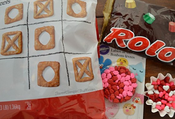 Hugs and Kisses Pretzels - SweetSimpleStuff.com